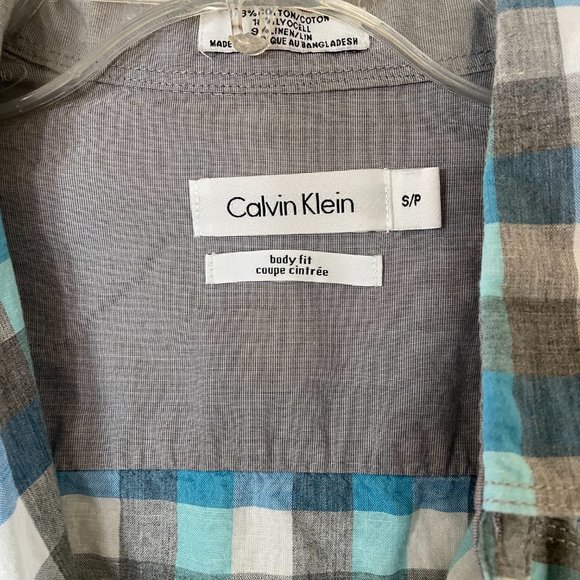 Checkered button down shirt - Picture 3 of 9